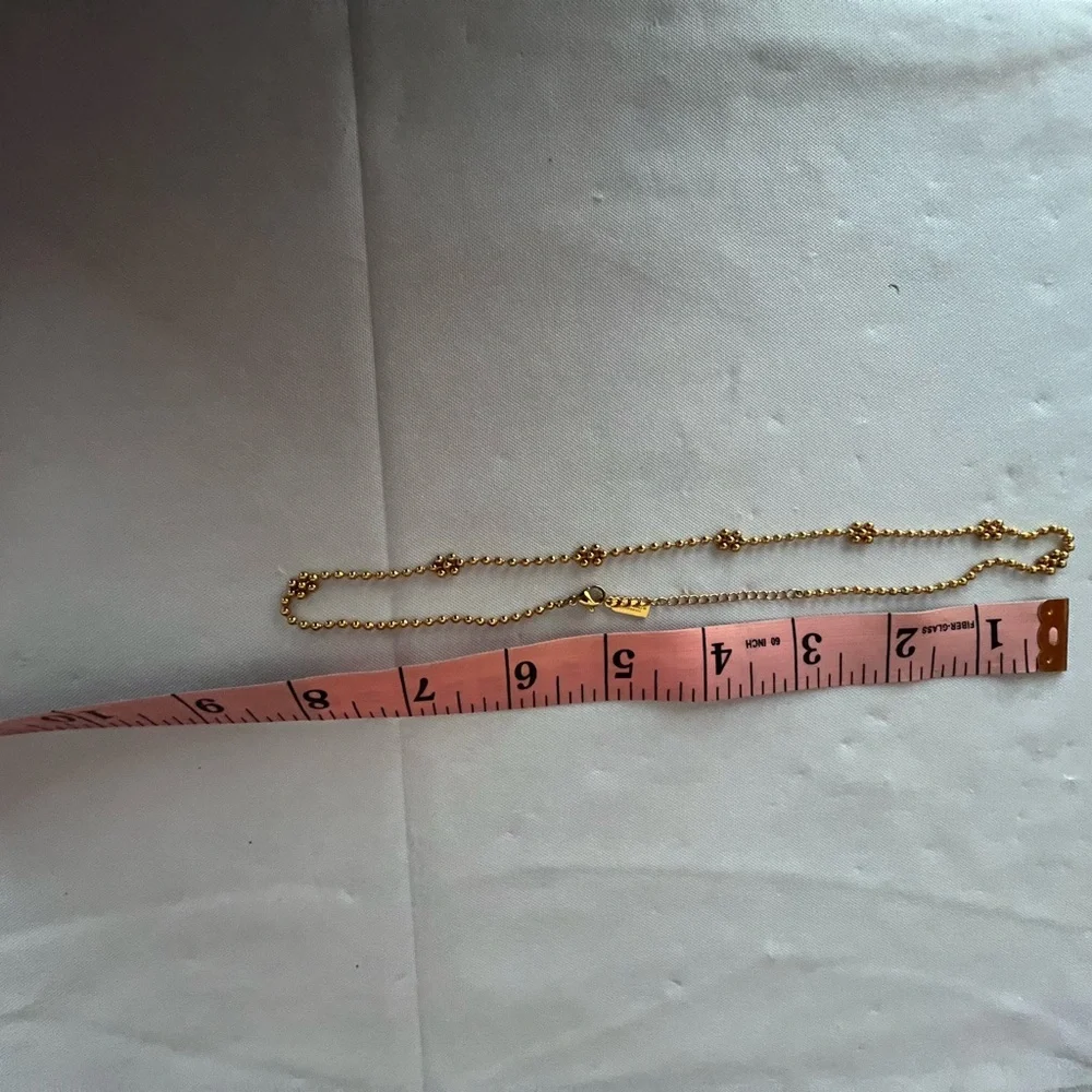 Gold Floral Necklace - Picture 3 of 3